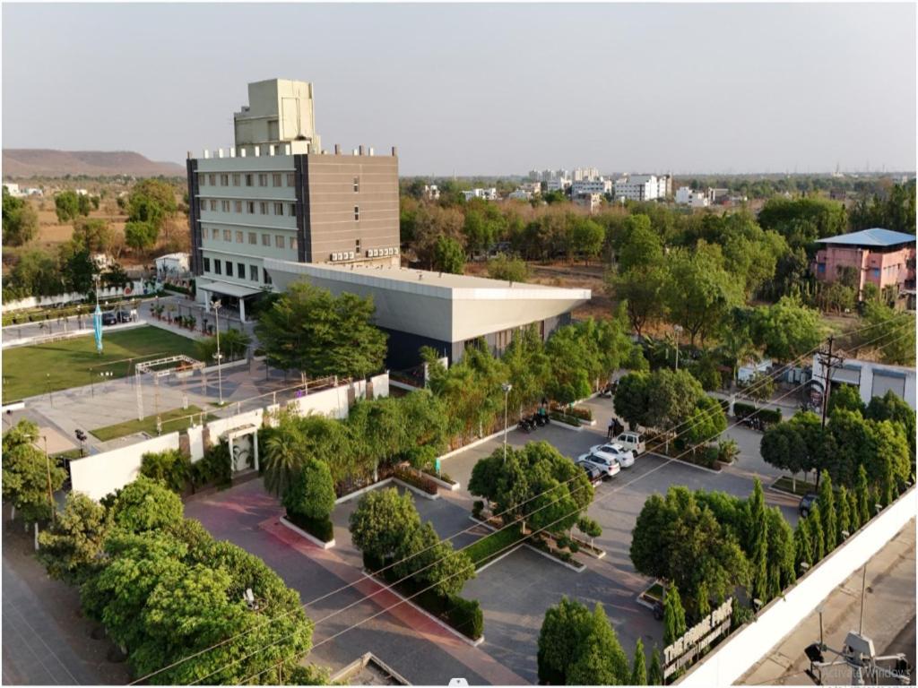 The Prime Park Hotel Amravati Eksteriør billede
